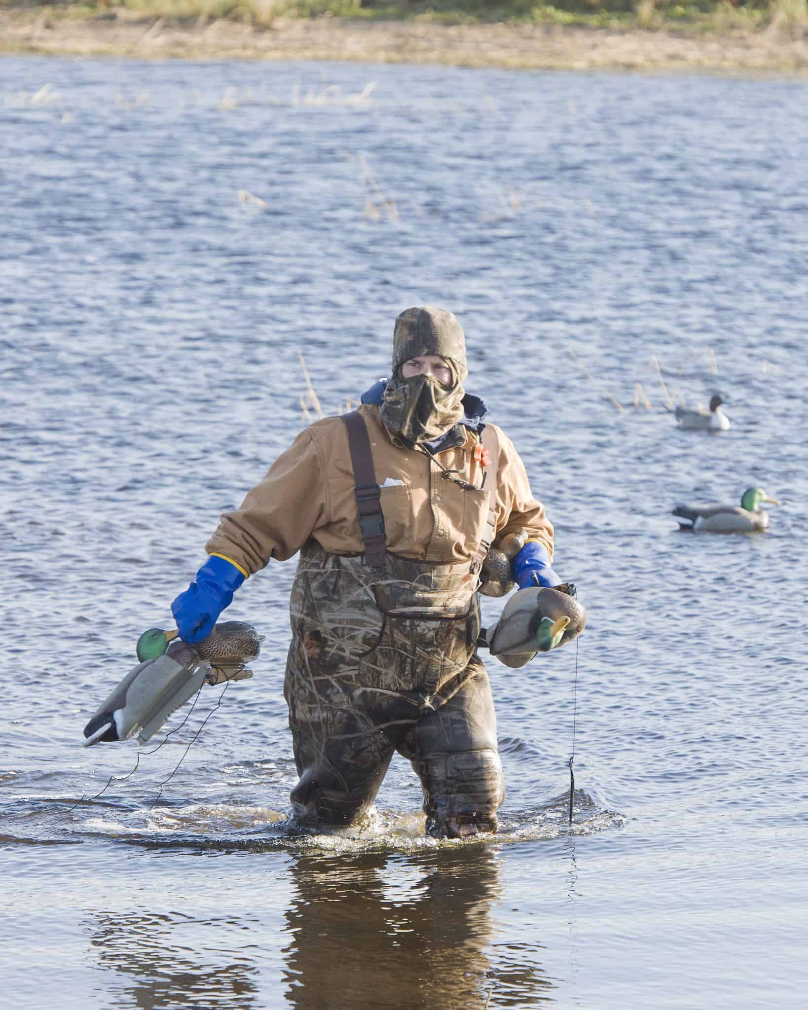 Top 5 Best Duck Hunting Waders for the 2021 Waterfowl Season Catch